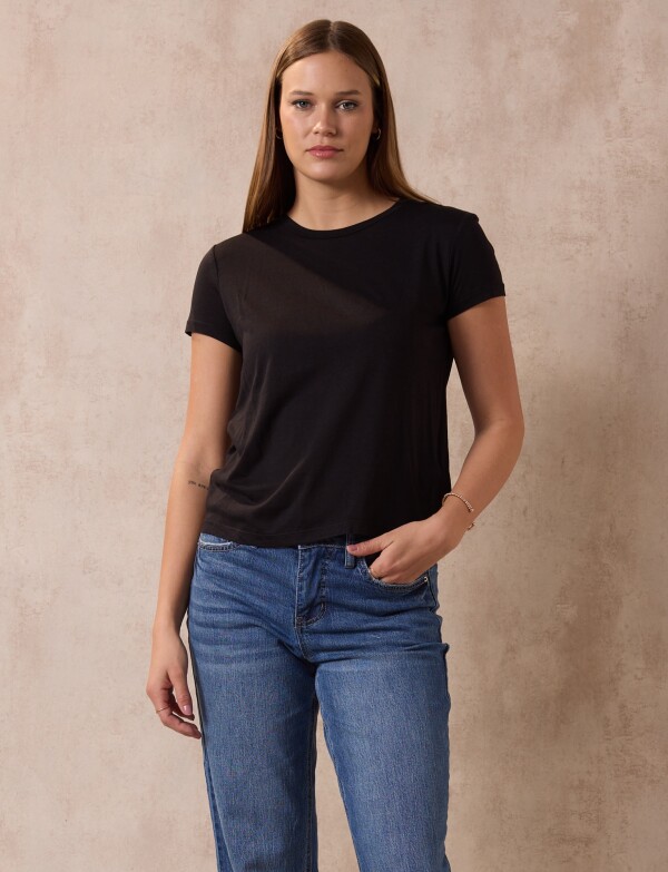 Remera Basica NEGRO