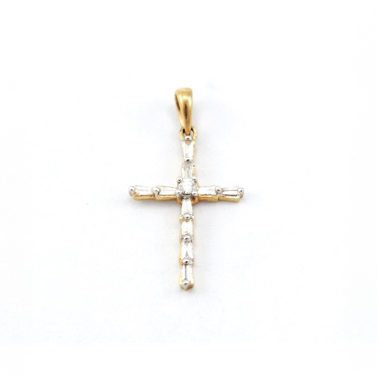 Cruz Oro 18K Y Brillantes 