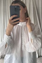 Ladis White