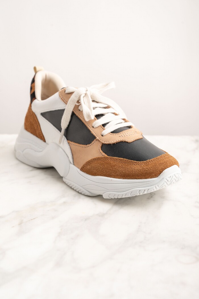 Zapatilla Combinada Whisky