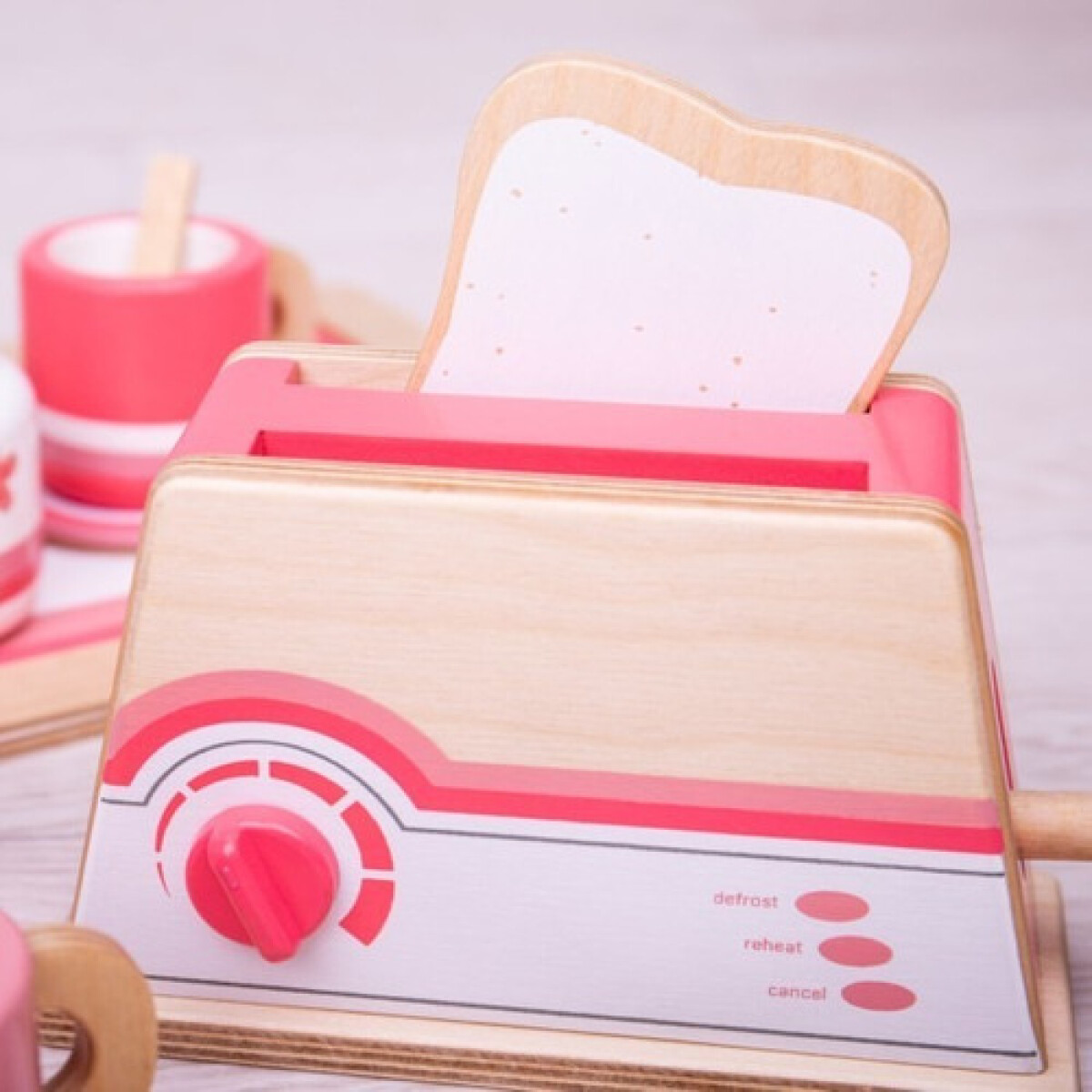Tostadora rosa con panes madera 3 pcs 