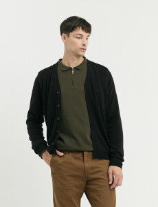 470710 CARDIGAN HARRINGTON URBAN Negro