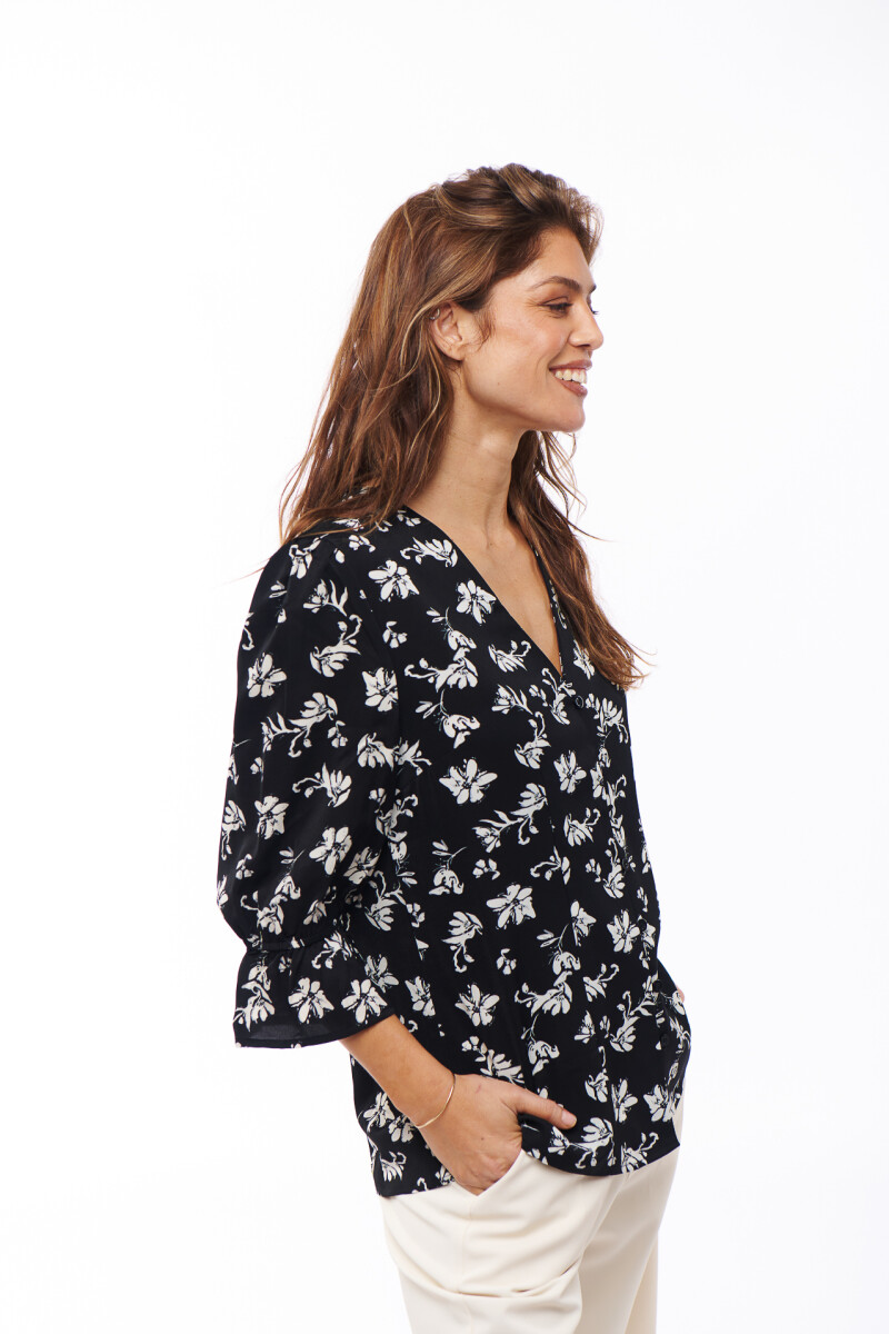 BLUSA AIME ESTAMPADO NEGRO Y BLANCO