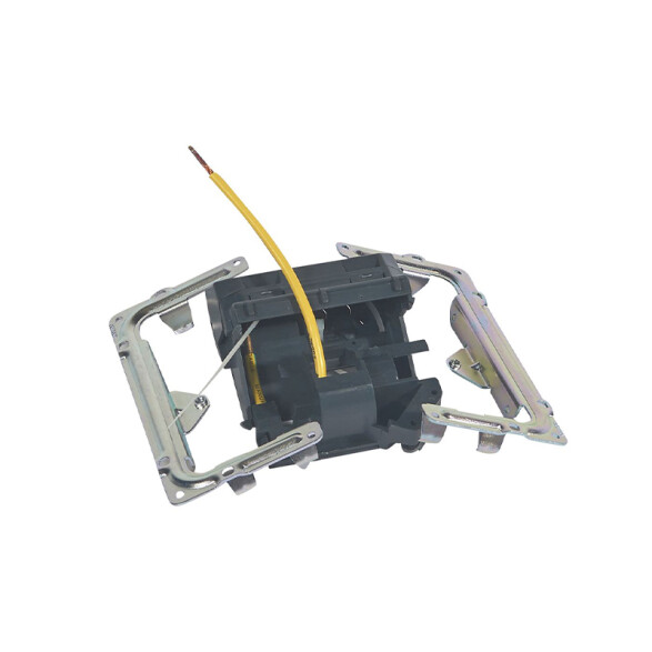 Caja p/piso o mueble de 3 módulos, color aluminio LJ3802
