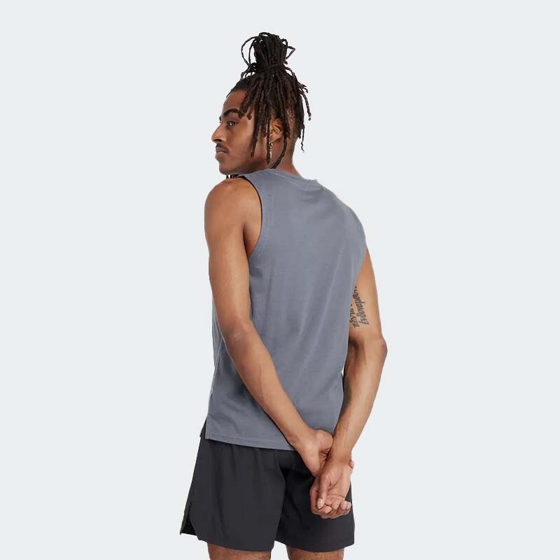 Musculosa New Balance Lightweight Jersey Gris