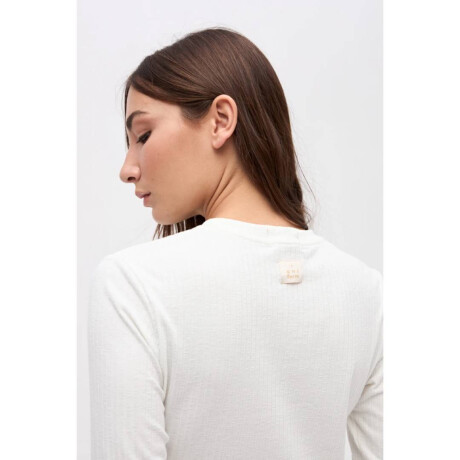 Remera Tisha Off white