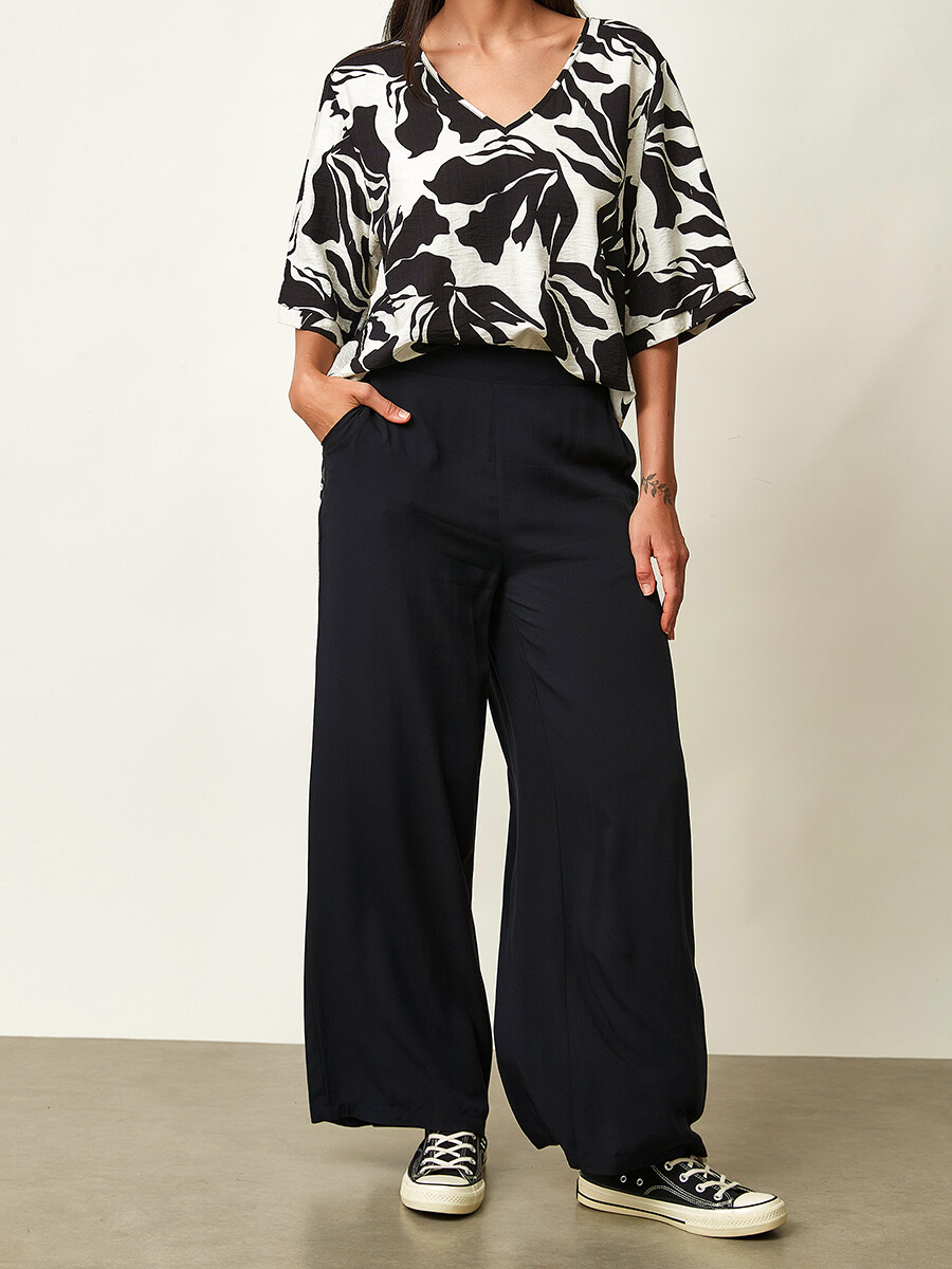 PANTALON PALAGUA - NEGRO. 
