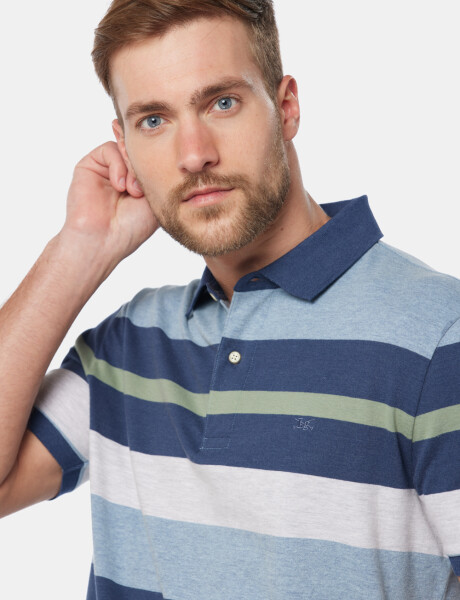 REMERA POLO JERSEY RAYADA Celeste