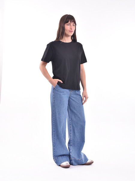 REMERA HESTIA NEGRO