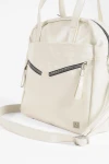 Mochila bandolera con cierres blanco