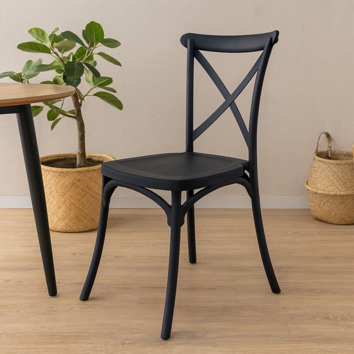 Silla Estilo Nórdico Katrina Para Comedor o Jardín - Negro 