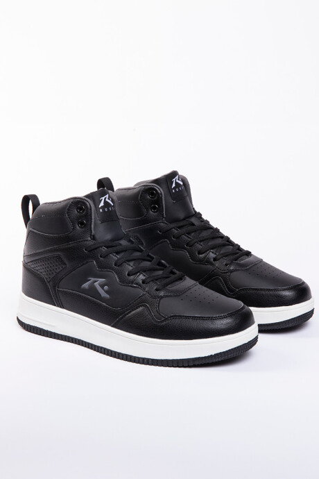 CHAMPIONES YEKER RUSTY Negro