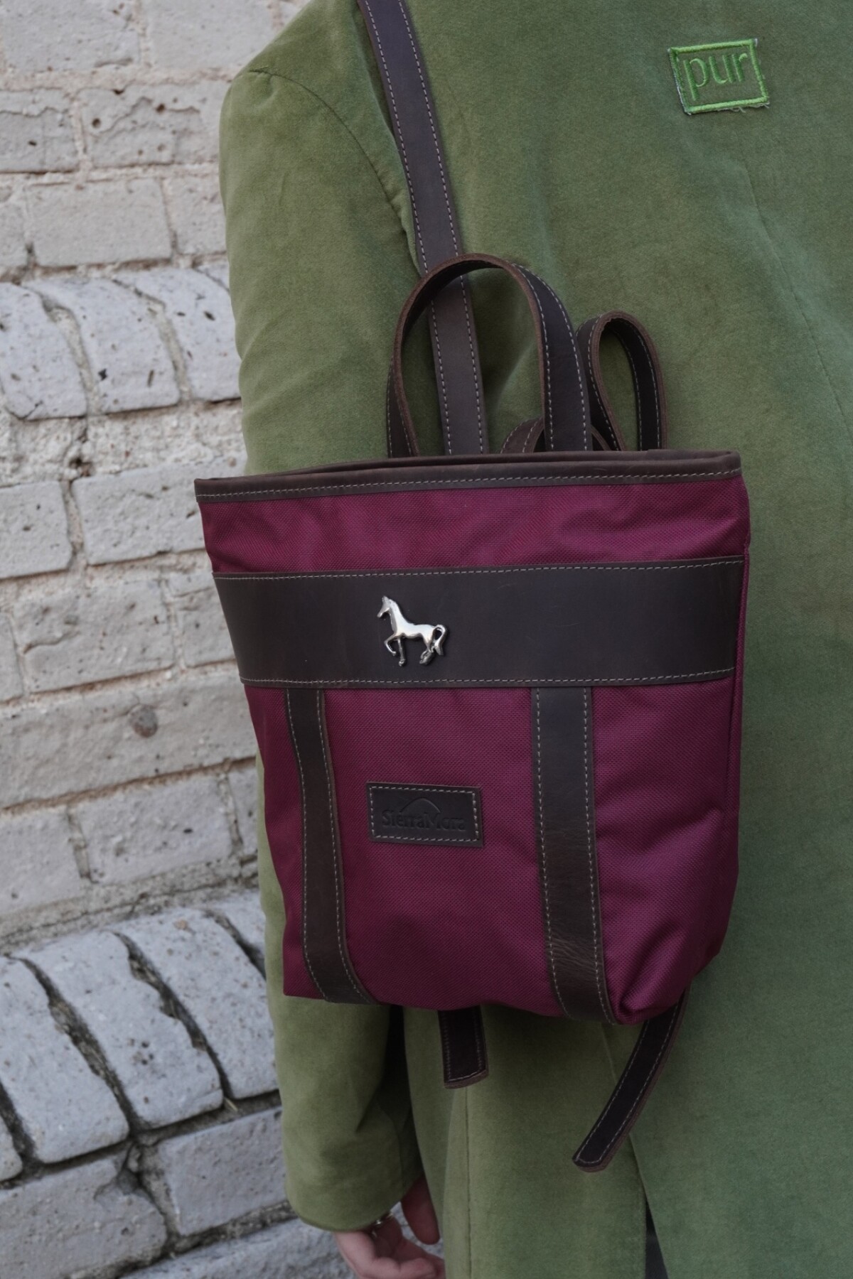 Mini Mustang Backpack Chocolate / Bordeaux