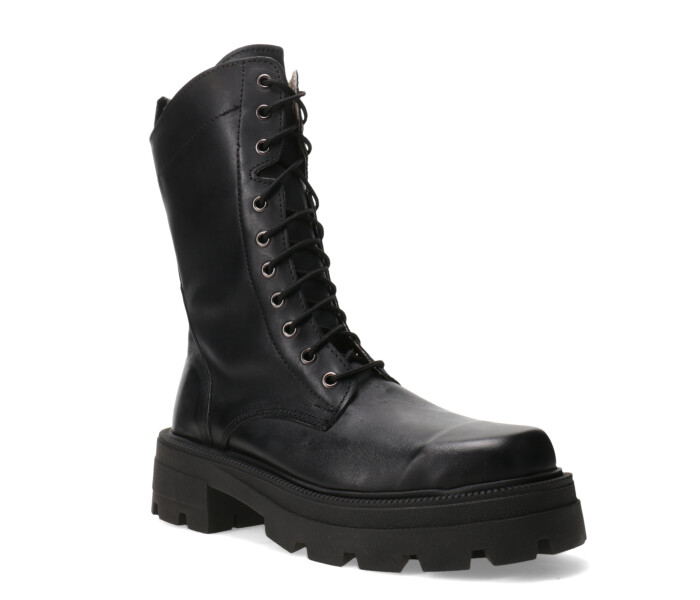 Bota YUN acordonada de cuero Black