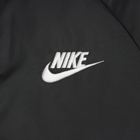 CAMPERA NIKE WINDRUNNER Black