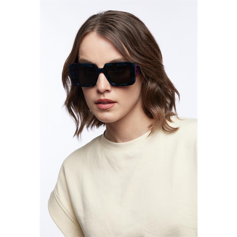 Prada 23y 06z-5s0
