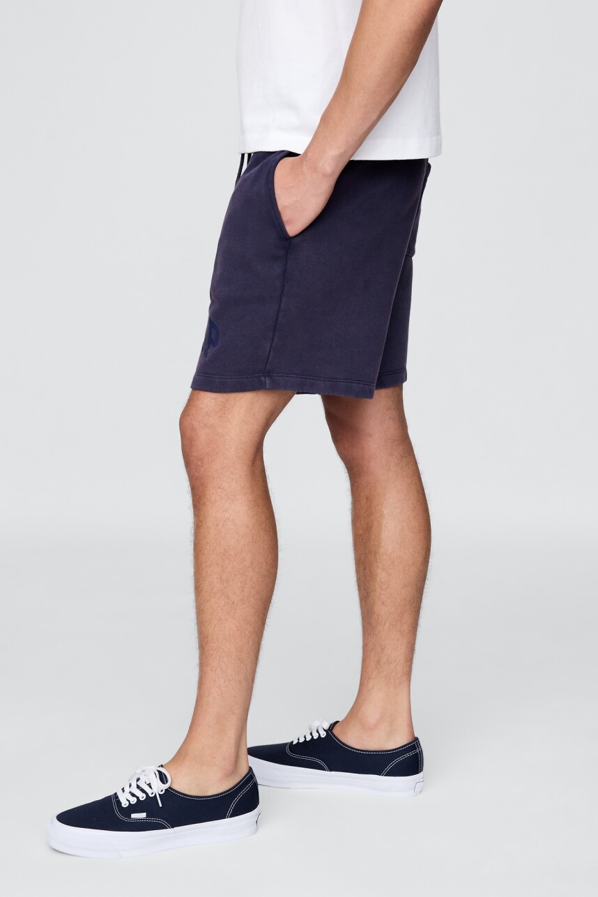 Short Sin Felpa Logo Gap Hombre Navy Uniform