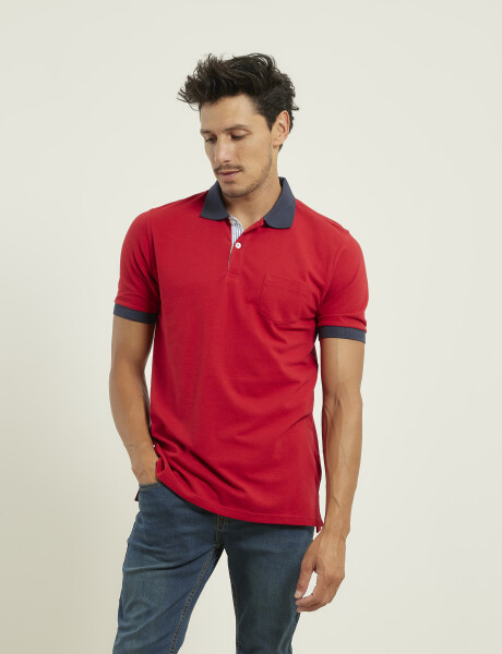 520303 REMERA NAVIGATOR Rojo Oscuro