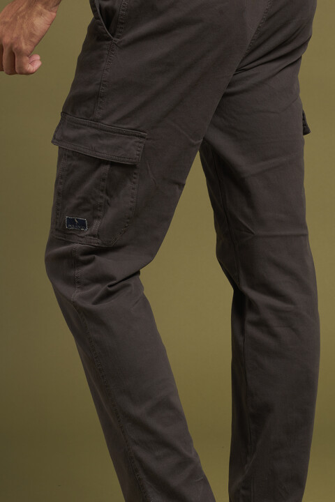 PANTALON LONGOW24 POLANCO Gris