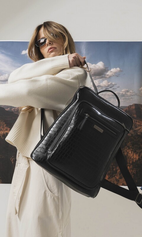 MOCHILA CONSTANZA NEGRO