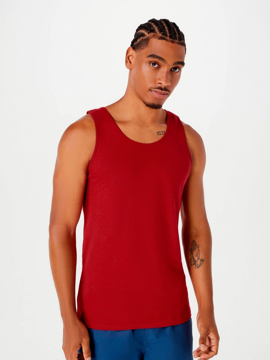 MUSCULOSA BÁSICA MASCULINA MODELO SLIM - ROJO 