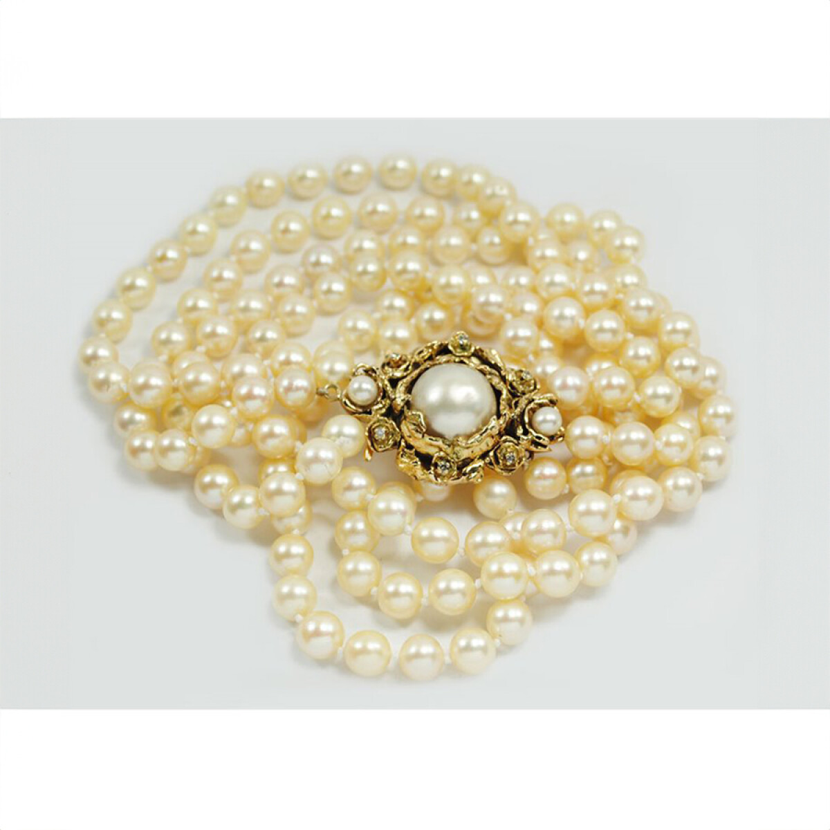 Collar De Tres Hilos, Perlas De Cultivo 7.50 A 8 Mm, Con Broche De Oro Rosado 14K, 48 Cm 