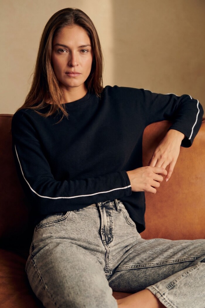 Sweater Negro
