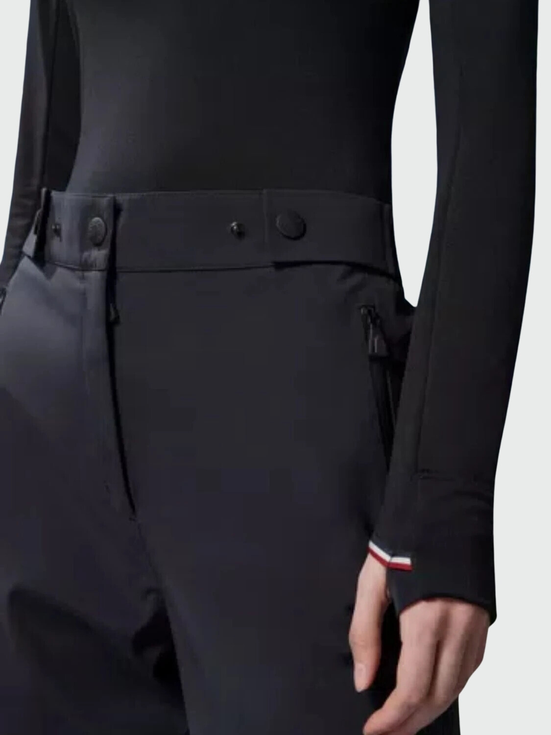 Moncler -Pantalón impermeable con tecnología WINDSTOPPER-GORE-TEX LABS Negro