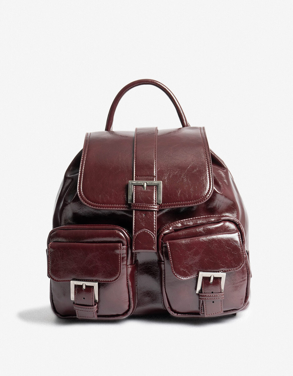 Mochila Efecto Charol Bordo 