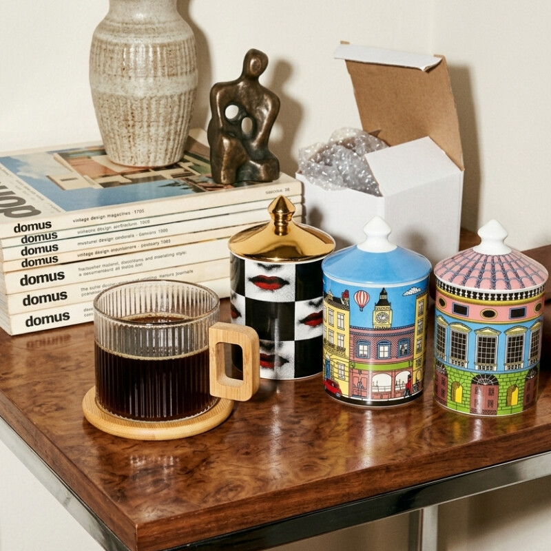 Taza de vidrio acanalada con asa de madera Nórdica 250ml Taza de vidrio acanalada con asa de madera Nórdica 250ml