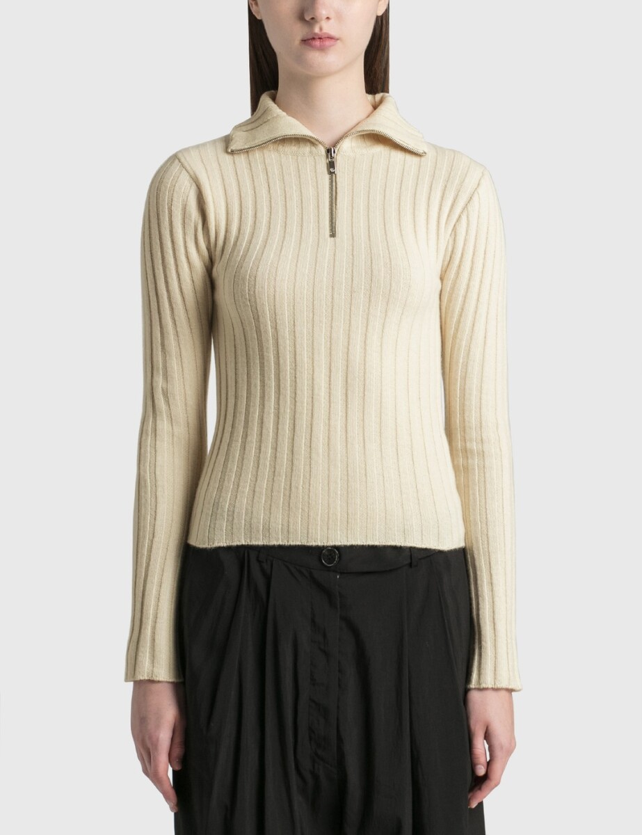 HALF ZIP TURTLE NECK KNIT TOP 