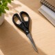 Tijera Maped Essentials Green 17cm NEGRO