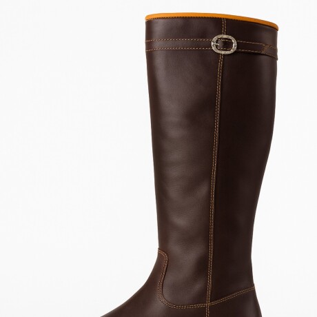 Bota cuero caña larga suela de goma Marron oscuro