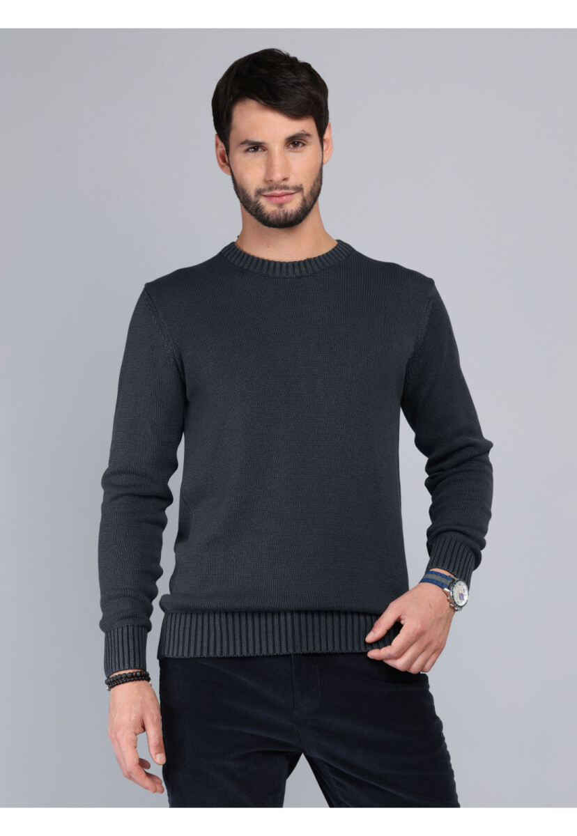 Sweater a la Base Arrow - NEGRO 
