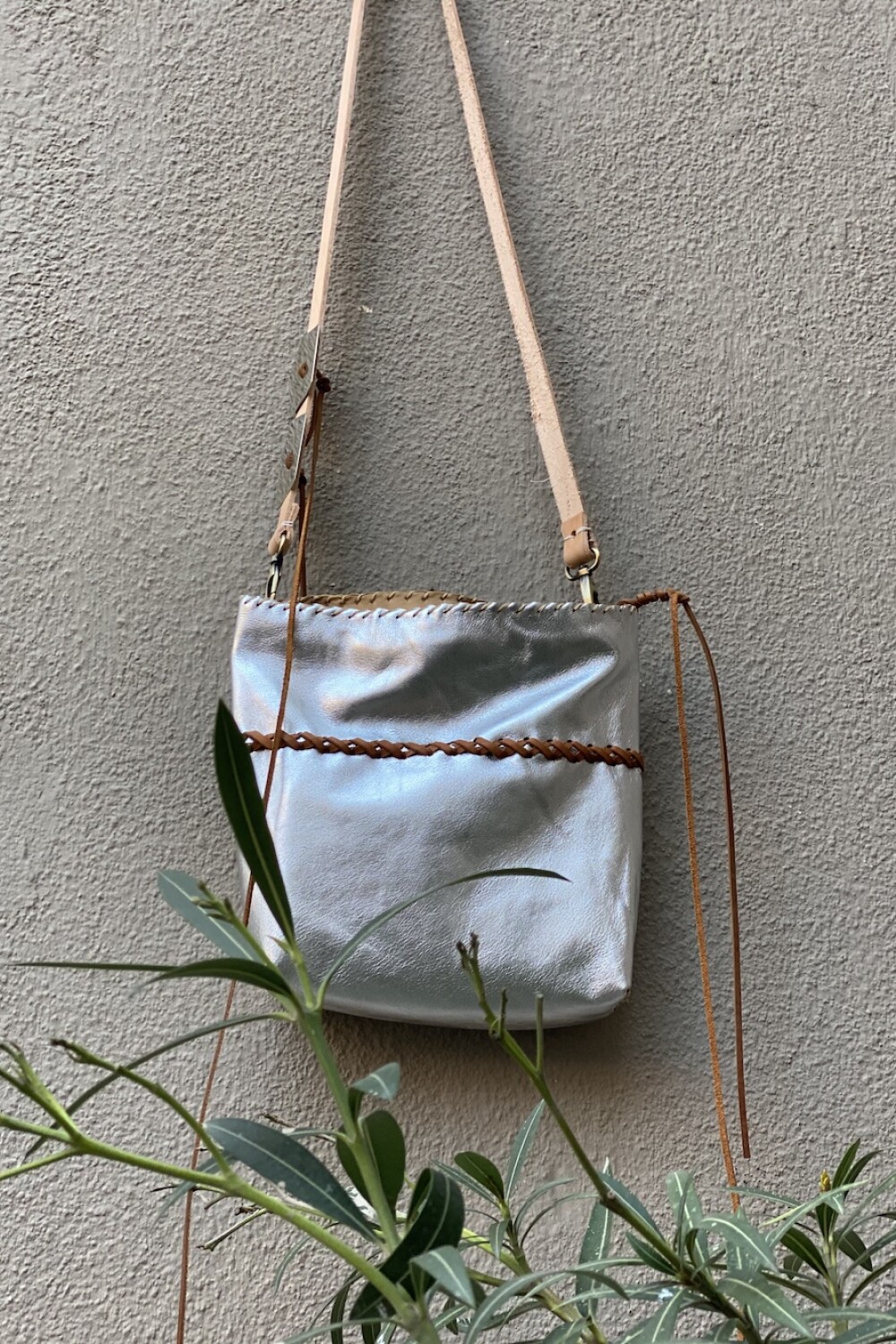 Jewel Envelope Bag Plateado