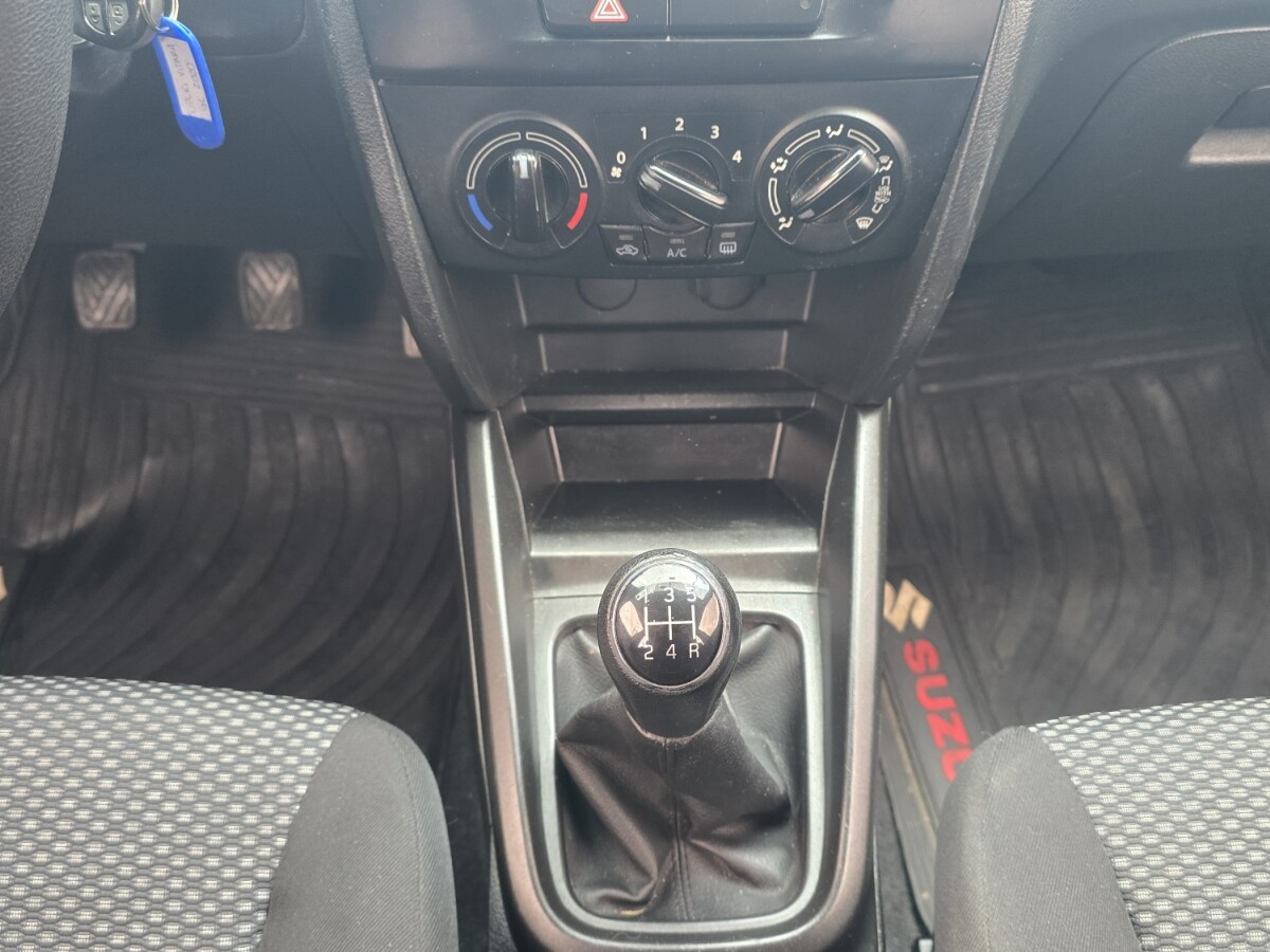 Suzuki Vitara GL 2020 EXCELENTE ESTADO! | Permuta / Financia Suzuki Vitara GL 2020 EXCELENTE ESTADO! | Permuta / Financia