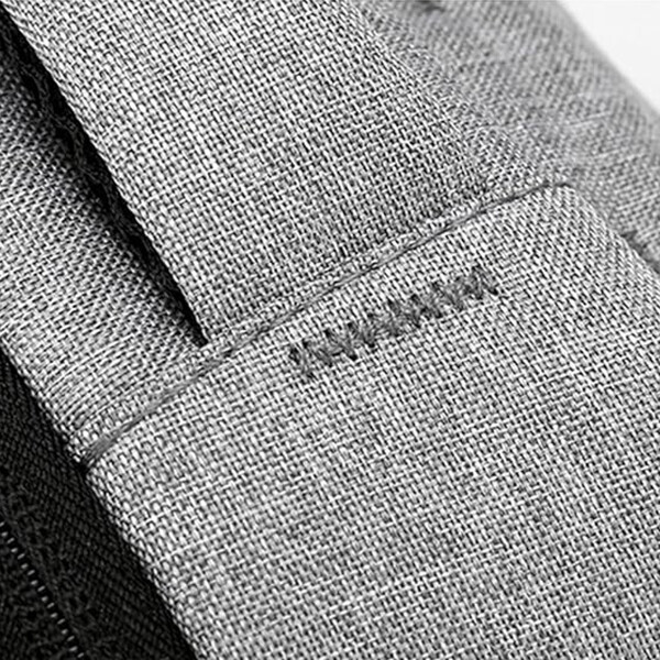 Mochila Multifuncional Impermeable Con Usb MOCHILA NOTEBOOK IMPERMEABLE USB NEGRA
