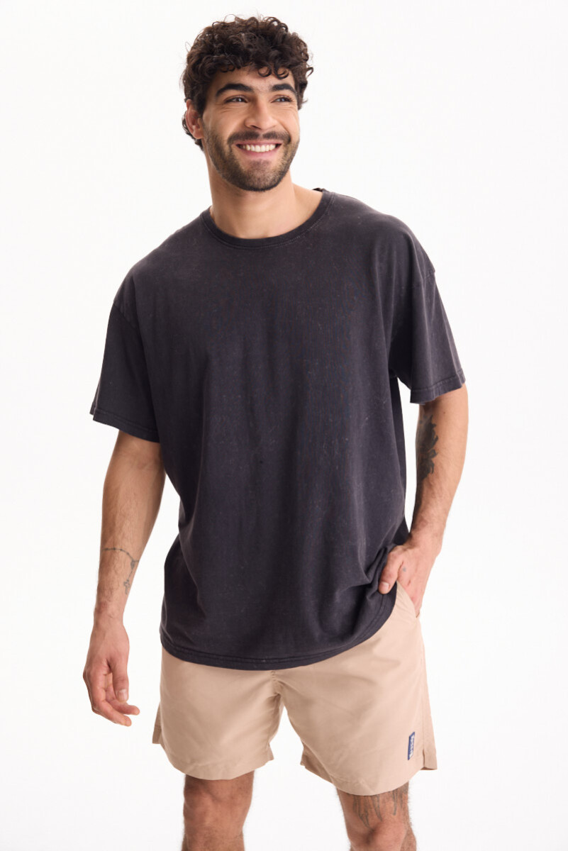 Remera Downtown - Negro 