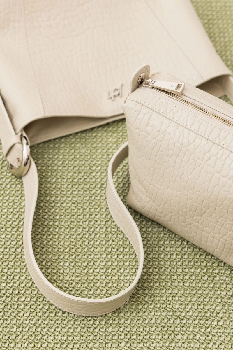 TOTE MOON SMALL Arena