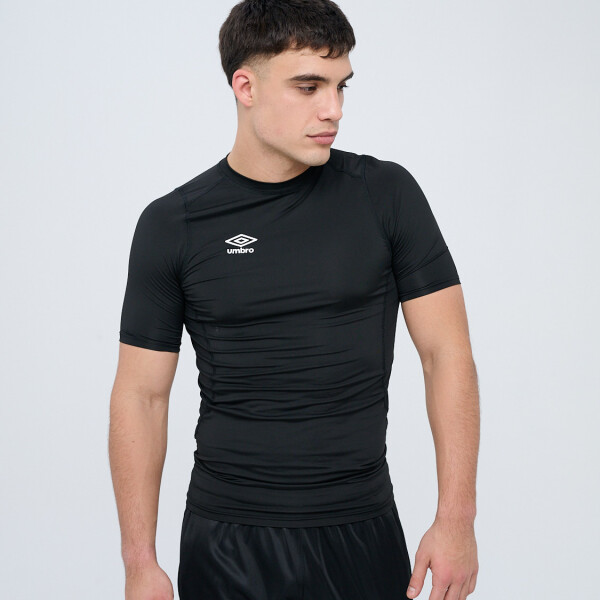 Remera Térmica Manga Corta Umbro Hombre 060