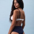 Imagen de Vedetina Gracia – Algodón suave con faja en cintura, calce delicado Azul