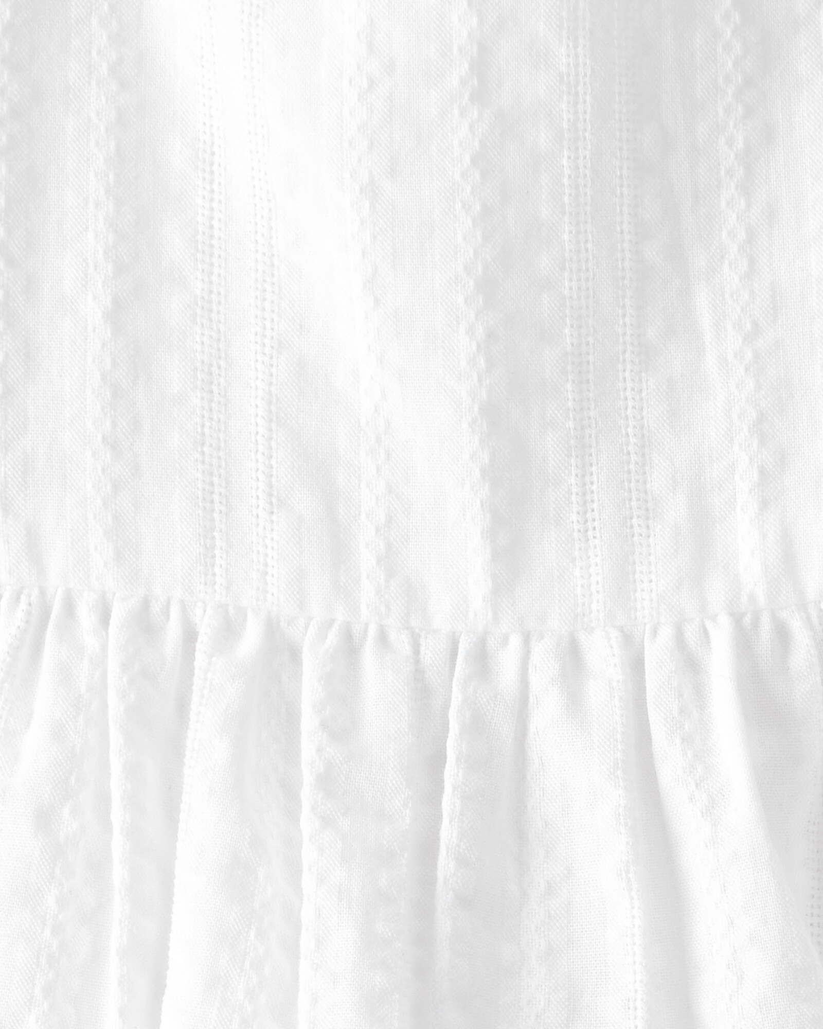 Blusa de algodón labrado, manga corta con volados, blanca Blusa de algodón labrado, manga corta con volados, blanca