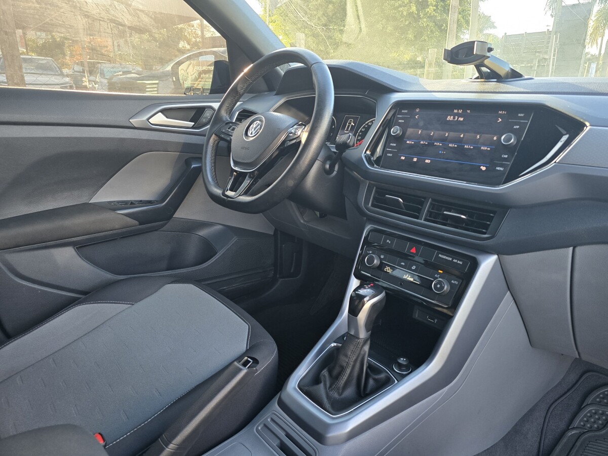 Volkswagen T-Cross Comfortline 1.6 AT| Permuta / Financia Volkswagen T-Cross Comfortline 1.6 AT| Permuta / Financia