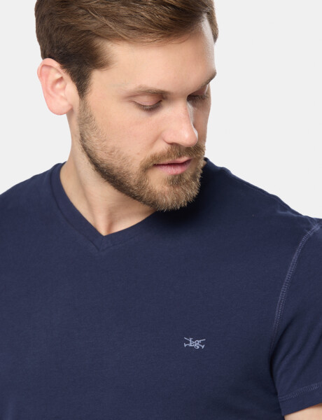 REMERA LISA ESCOTE V Azul
