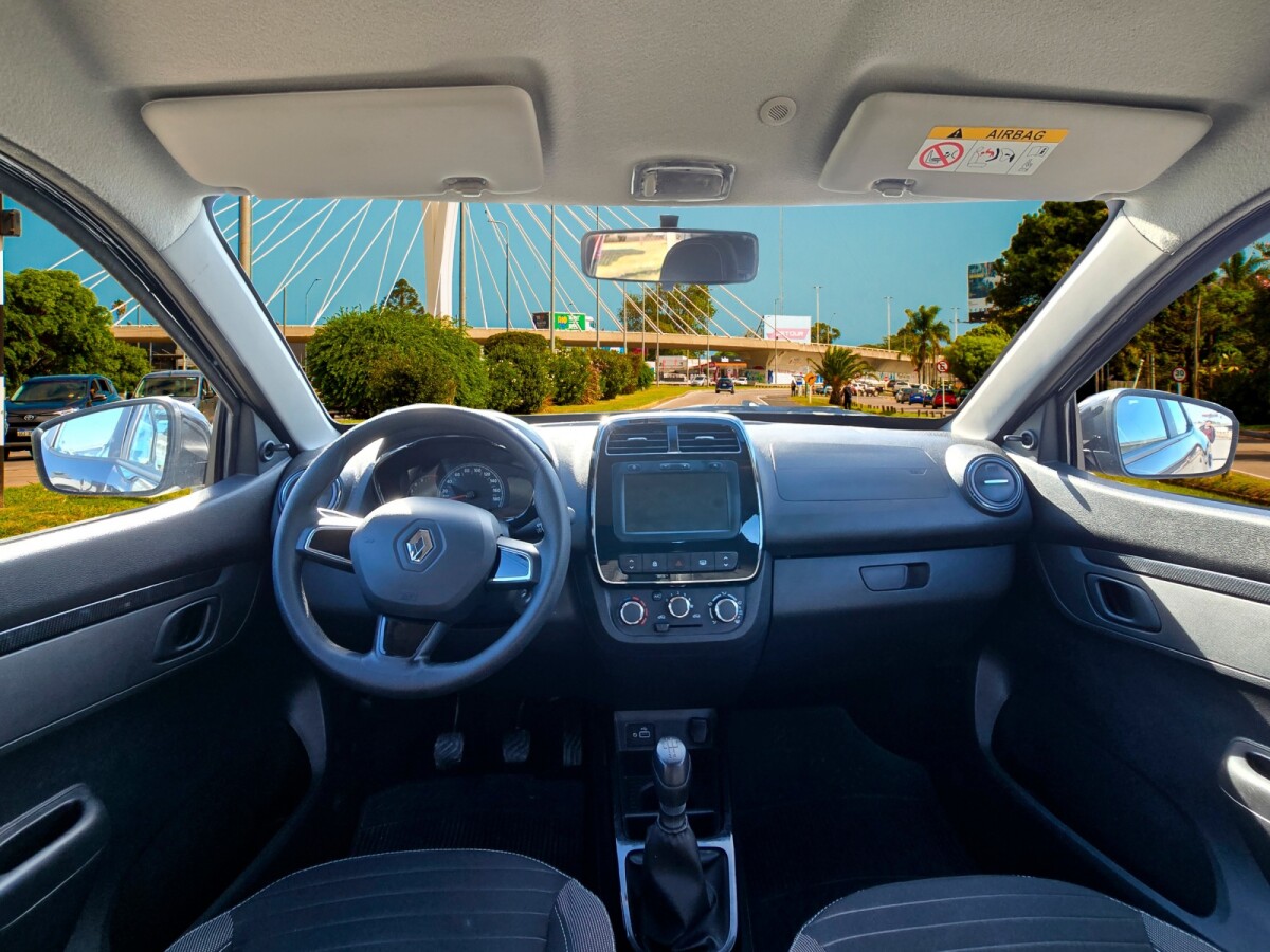 Renault Kwid Intens EXCELENTE ESTADO! | Permuta / Financia Renault Kwid Intens EXCELENTE ESTADO! | Permuta / Financia