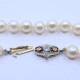 Collar de perlas de cultivo y broche oro 18k 2 tonos y brillantes. Collar de perlas de cultivo y broche oro 18k 2 tonos y brillantes.