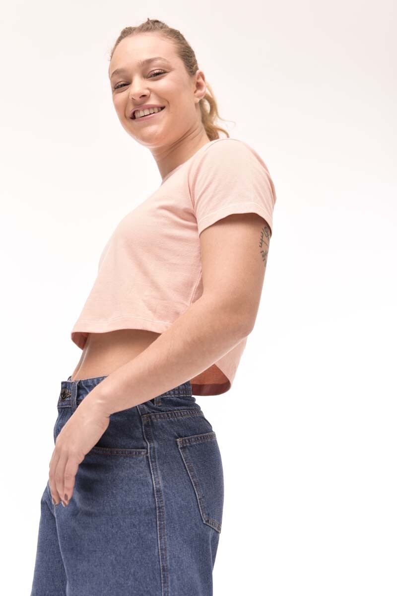 Remera crop Ava Salmón
