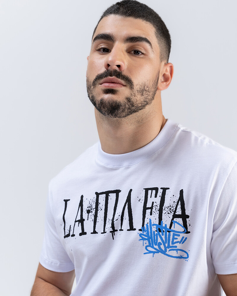 T-shirt blanca U