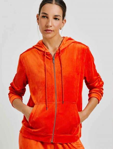 CAMPERA DE PLUSH CON BOLSILLOS NARANJA