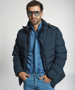 Campera capitoneada azul